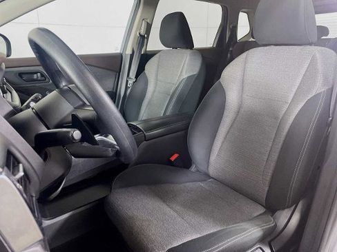 Certified 2021 Nissan Rogue S image 17