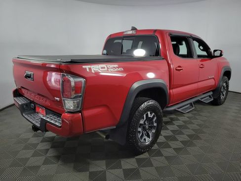 Used 2023 Toyota Tacoma TRD Off-Road w/ Technology Package RWD image 8
