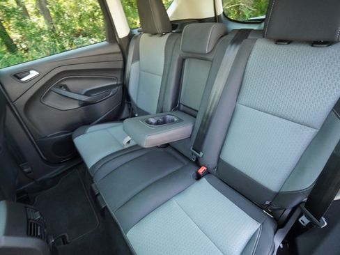 Used 2018 Ford Escape SE FWD image 25
