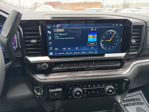 Used 2024 Chevrolet Silverado 3500 LTZ w/ LTZ Plus Package image 10