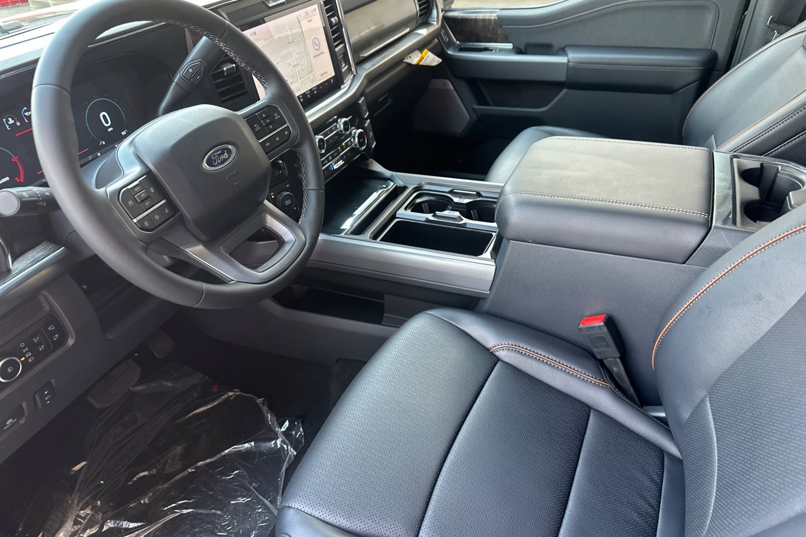 New 2026 Ford F250 Lariat w/ Black Appearance Package AWD/4WD image 10