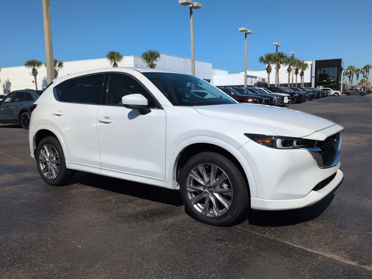 Used 2024 MAZDA CX-5 AWD 2.5 S w/ Premium Plus Pkg image 2
