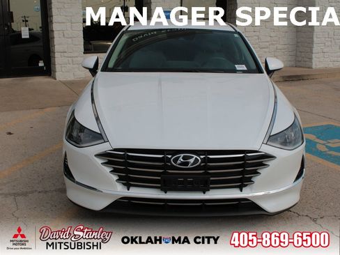 Used 2022 Hyundai Sonata SE w/ Preferred Accessory Package image 5