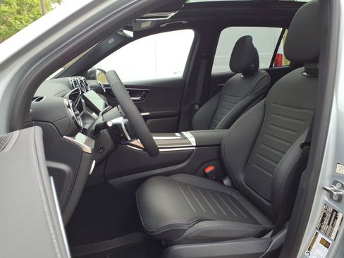New 2026 Mercedes-Benz GLC 300 4MATIC image 16