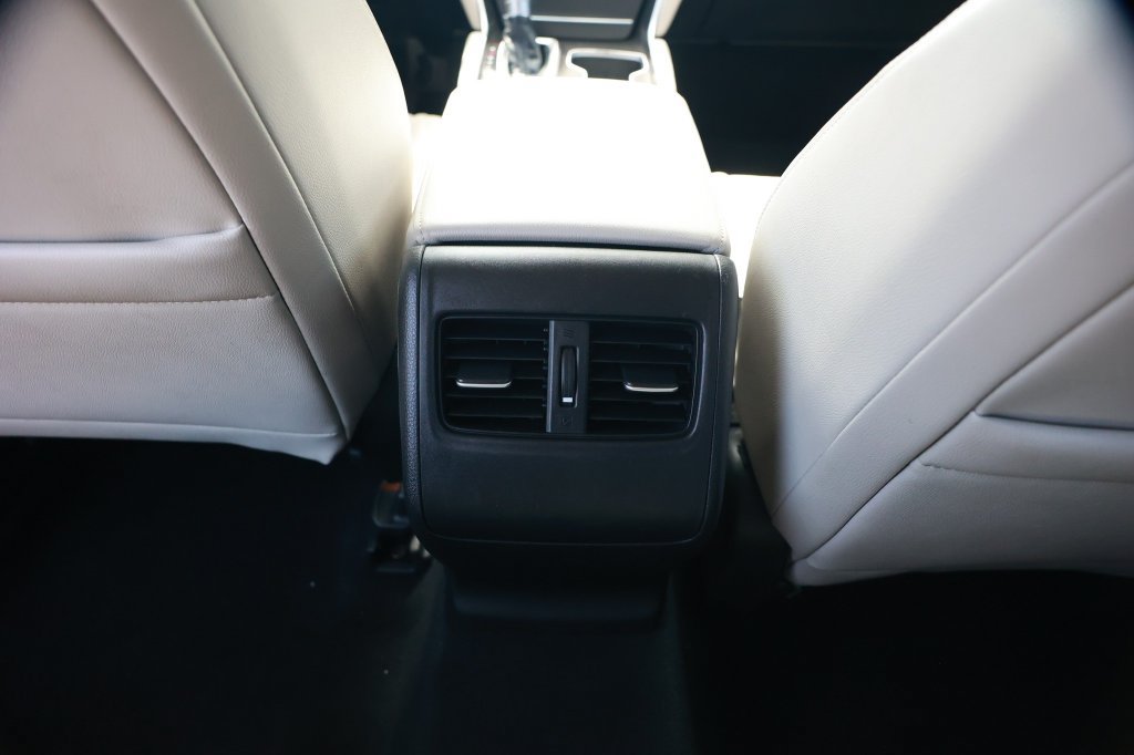 Used 2018 Honda Accord EX-L image 34