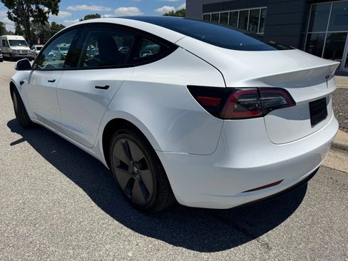 Used 2023 Tesla Model 3 Standard Range RWD image 3