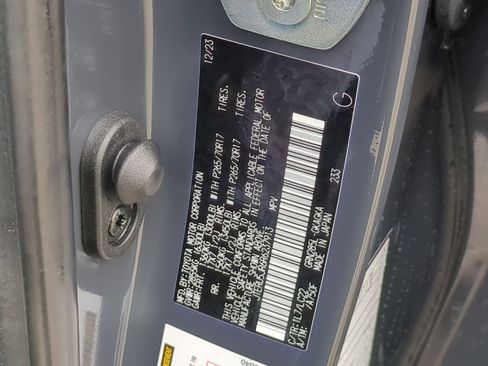 Used 2024 Toyota 4Runner TRD Off-Road Premium image 34