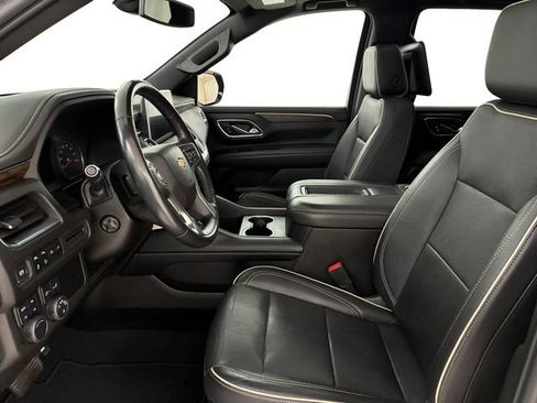 Used 2021 Chevrolet Tahoe Premier AWD/4WD image 12