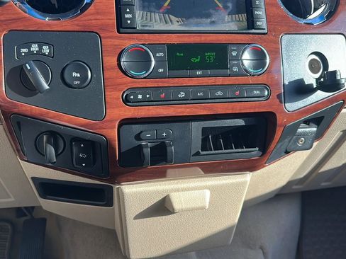 Used 2009 Ford F350 King Ranch image 19