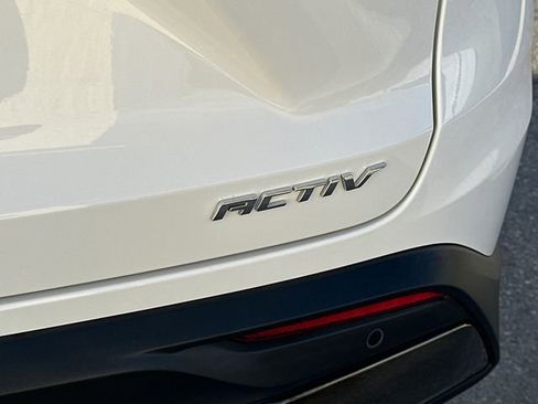 Used 2024 Chevrolet Trax ACTIV w/ Driver Confidence Package image 13