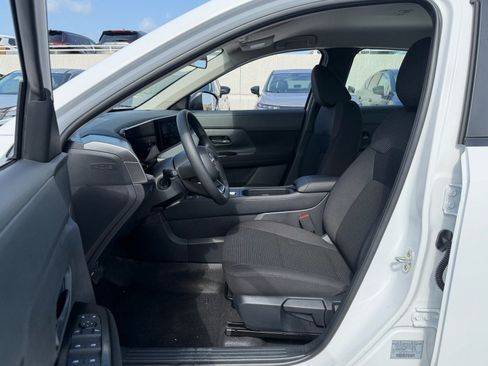 New 2026 Nissan Kicks S FWD image 5