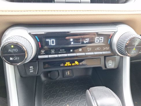 Used 2024 Toyota RAV4 XLE Premium image 26