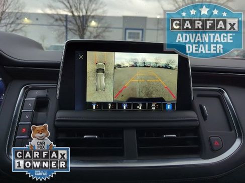 Used 2023 Chevrolet Suburban High Country image 9