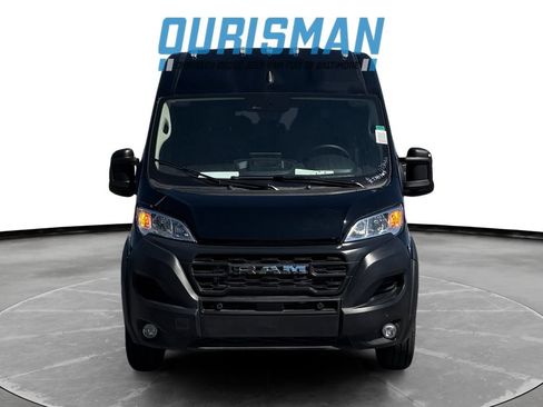 New 2026 RAM ProMaster 3500 w/ Crew Van Package FWD image 8
