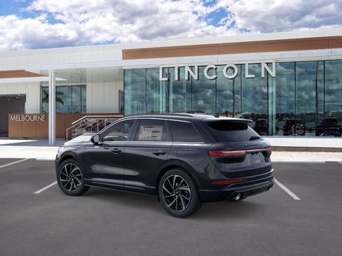 New 2025 Lincoln Corsair Grand Touring w/ Equipment Group 301A AWD/4WD image 4