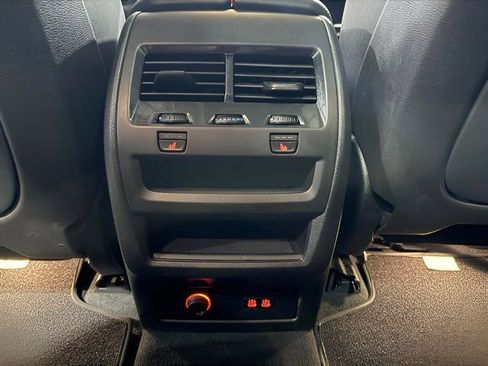 Used 2024 BMW X5 xDrive40i image 40