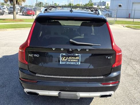 Used 2017 Volvo XC90 T6 Momentum w/ Vision Package AWD/4WD image 3
