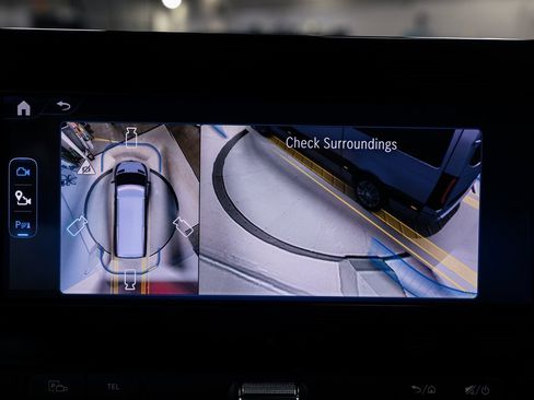 Used 2025 Mercedes-Benz Sprinter 2500 image 20