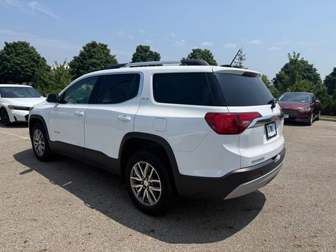Used 2017 GMC Acadia SLE AWD/4WD image 7