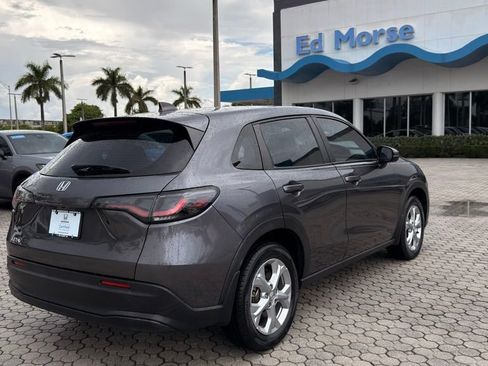 Used 2025 Honda HR-V LX image 12
