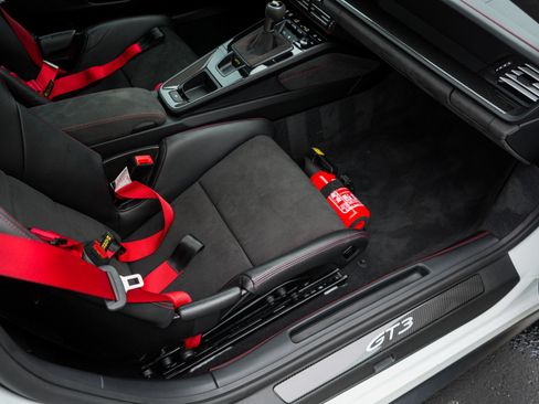 Used 2023 Porsche 911 GT3 w/ Extended Leather Package RWD image 26