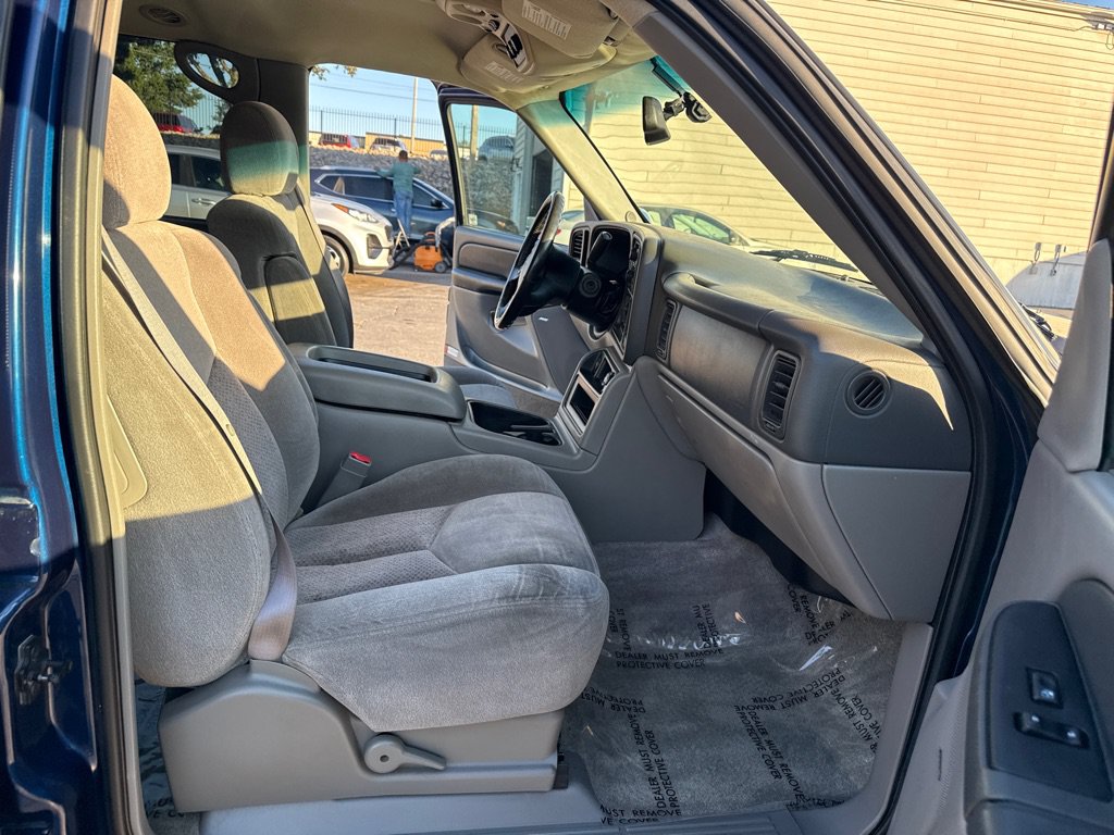 Used 2003 Chevrolet Suburban LS w/ LS Preferred Equipment Group RWD image 14