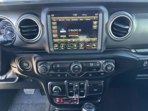 Used 2021 Jeep Wrangler Unlimited Rubicon image 27