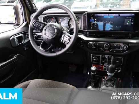 Used 2026 Jeep Gladiator Mojave AWD/4WD image 22