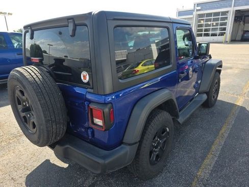 Used 2018 Jeep Wrangler Sport AWD/4WD image 5