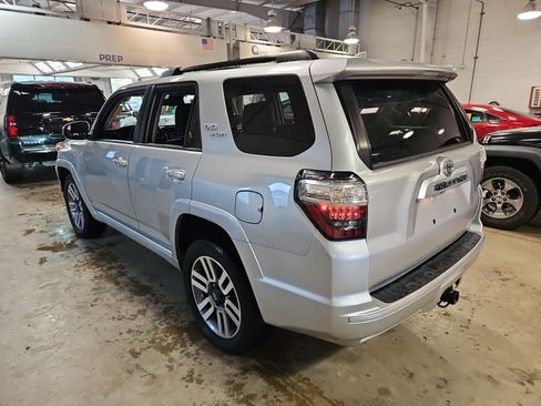 Used 2022 Toyota 4Runner TRD Sport RWD image 6