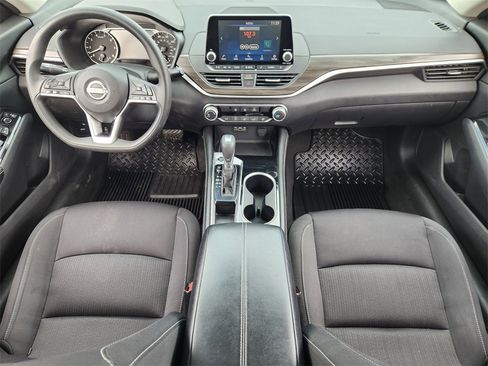 Used 2023 Nissan Altima 2.5 SV image 29