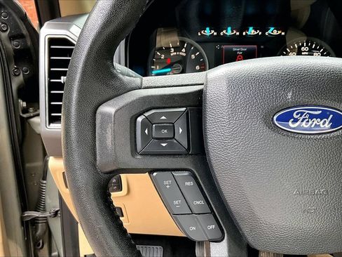 Used 2020 Ford F150 XLT w/ Equipment Group 302A Luxury AWD/4WD image 10