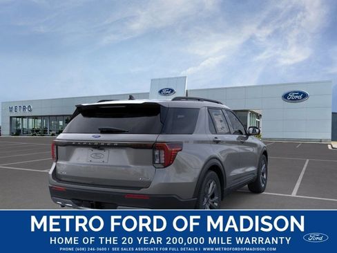 New 2026 Ford Explorer Active AWD/4WD image 9