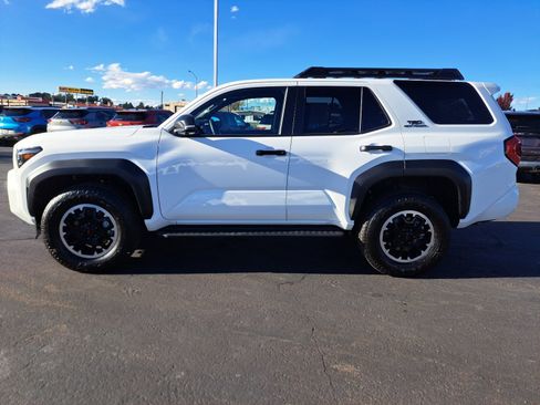 New 2025 Toyota 4Runner 4WD image 7