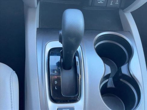 Used 2018 Honda Pilot EX-L image 11