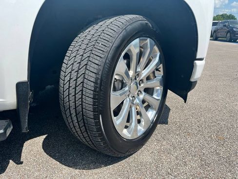 Used 2020 Chevrolet Silverado 1500 High Country AWD/4WD image 6