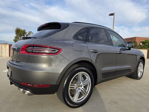 Used 2016 Porsche Macan S AWD/4WD image 8