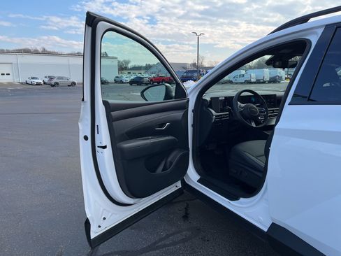 Used 2025 Hyundai Tucson XRT image 18