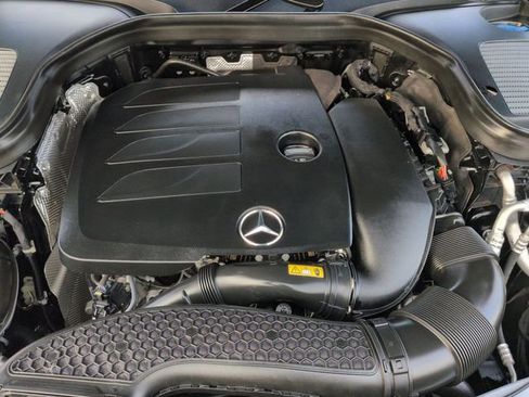 Used 2022 Mercedes-Benz GLC 300 4MATIC image 30