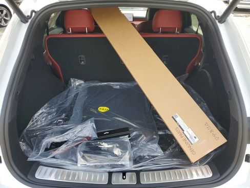 New 2026 Genesis GV70 3.5T Sport Advanced image 4