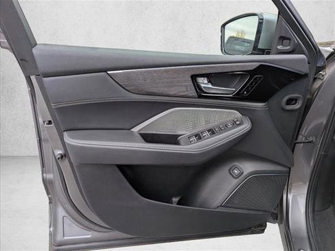 Used 2022 Acura MDX SH-AWD w/ Advance Package image 25