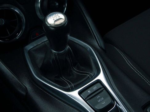 Used 2016 Chevrolet Camaro LT w/ Technology Package image 23