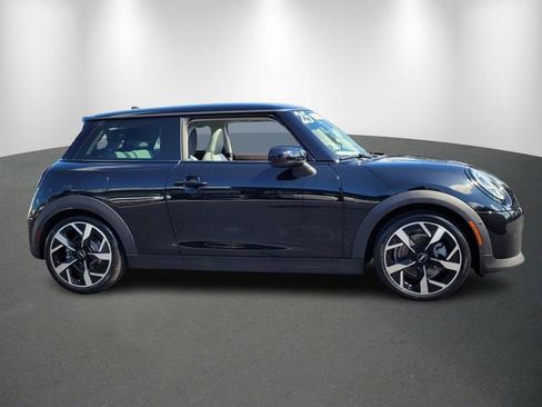 New 2025 MINI Cooper S image 8