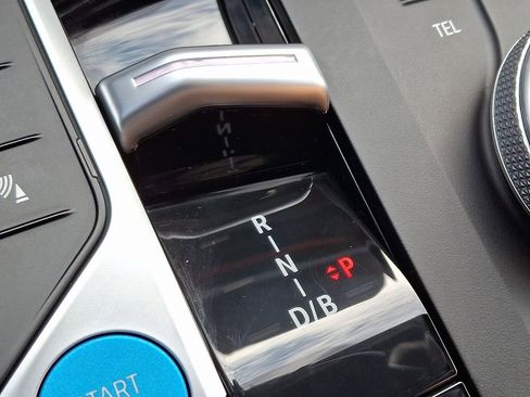 Used 2025 BMW i4 xDrive40i w/ Premium Package image 15