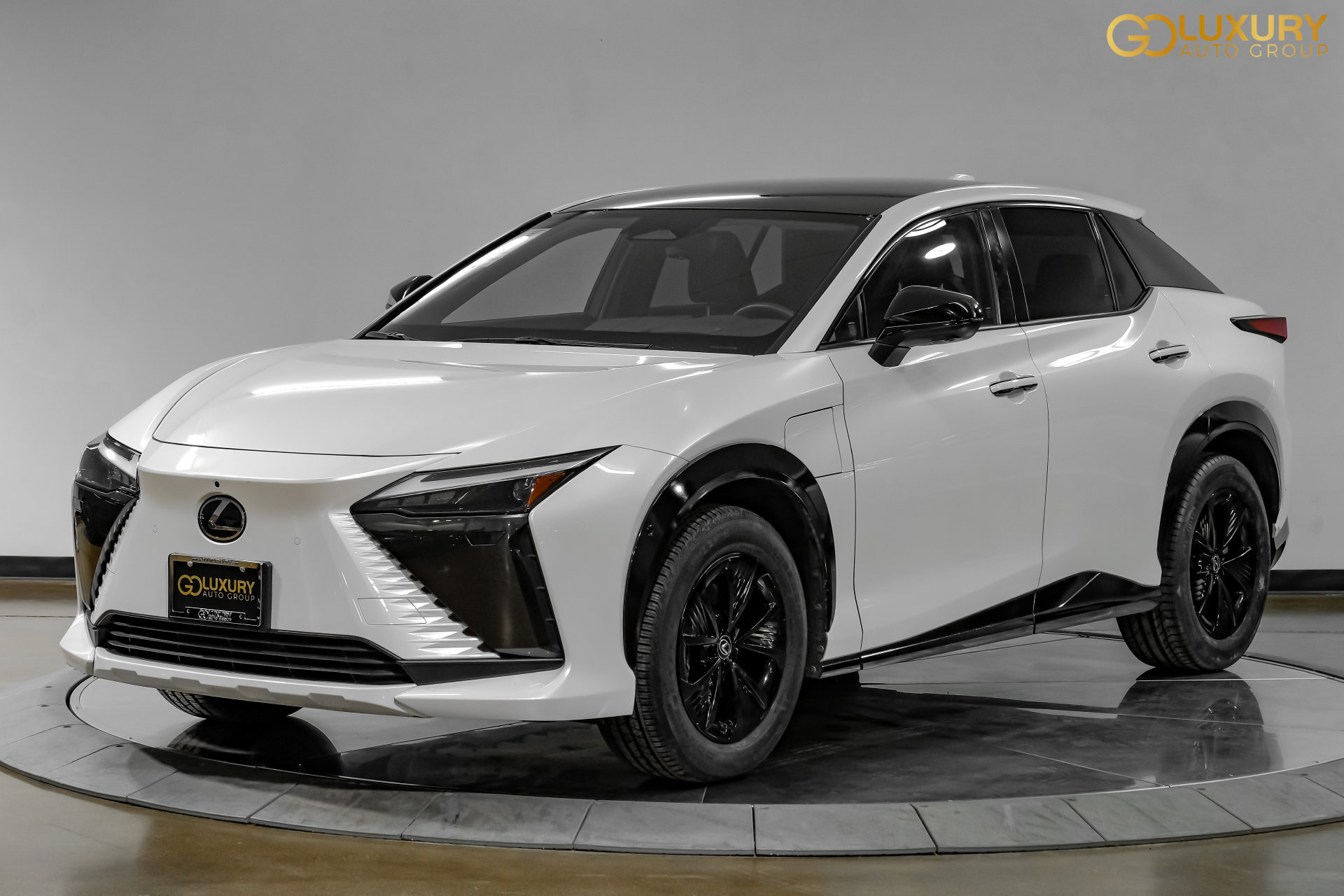 Used 2023 Lexus RZ 450e Premium w/ Technology Package AWD/4WD image 8