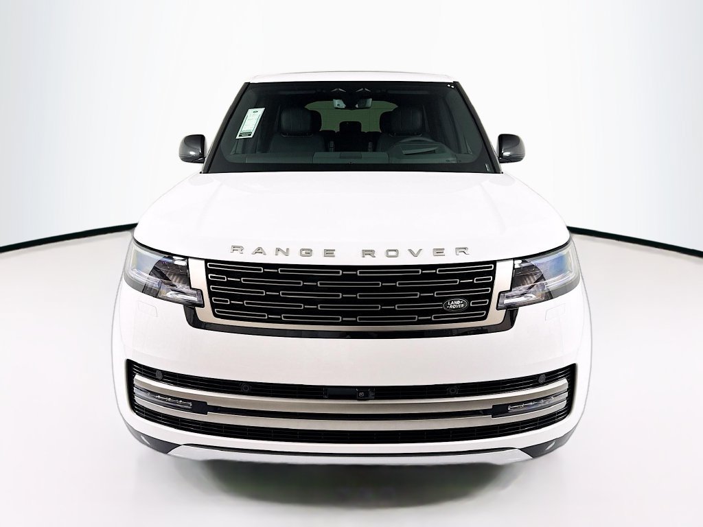 New 2026 Land Rover Range Rover SE AWD/4WD image 2