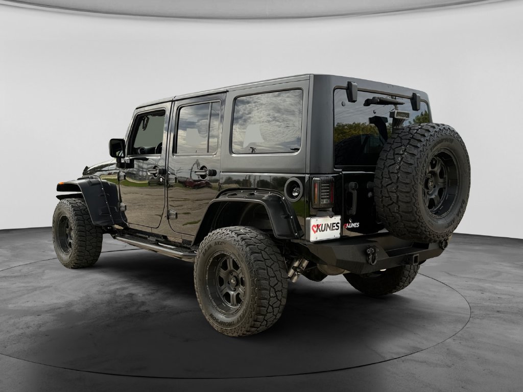 Used 2015 Jeep Wrangler Unlimited Sport w/ Quick Order Package 24S AWD/4WD image 7