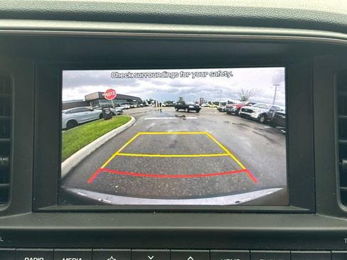 Used 2020 Hyundai Elantra SEL w/ Cargo Package (C1) FWD image 25
