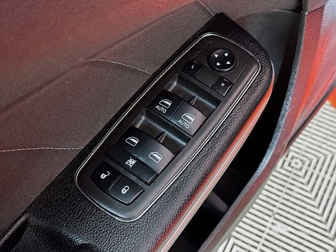 Used 2022 Dodge Charger R/T image 17