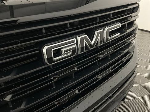 Used 2026 GMC Sierra 1500 Elevation AWD/4WD image 11